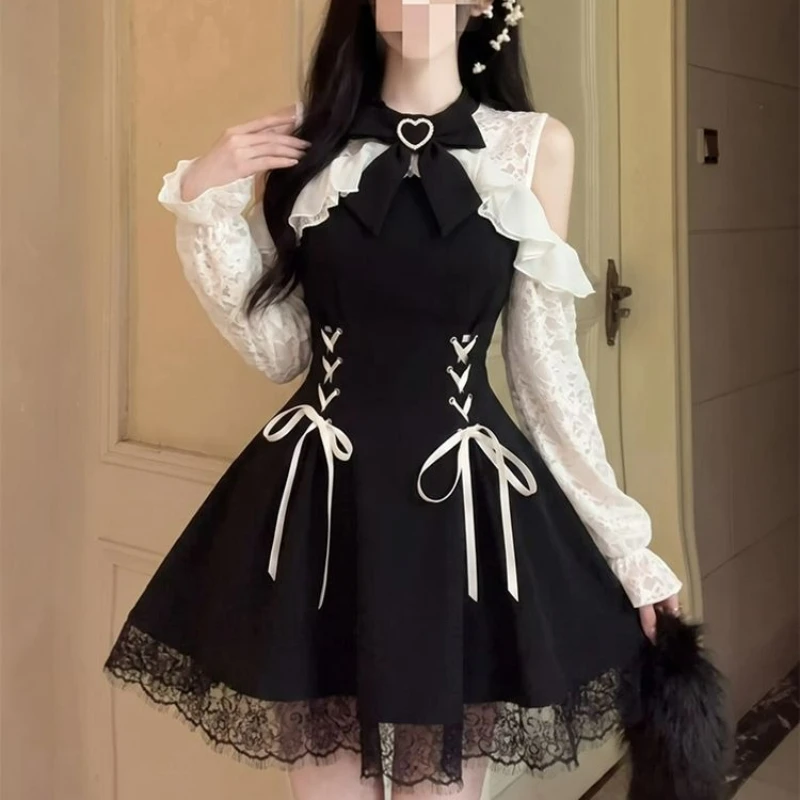 Japanisches Gothic Y2K Lolita-Stil Kleid für Damen, Süßes Schleifen-Spitzenkleid mit Schulterfreiem Design und Langen Ärmeln, Schlankes Bandage-Partykleid, Mini-Kleid
