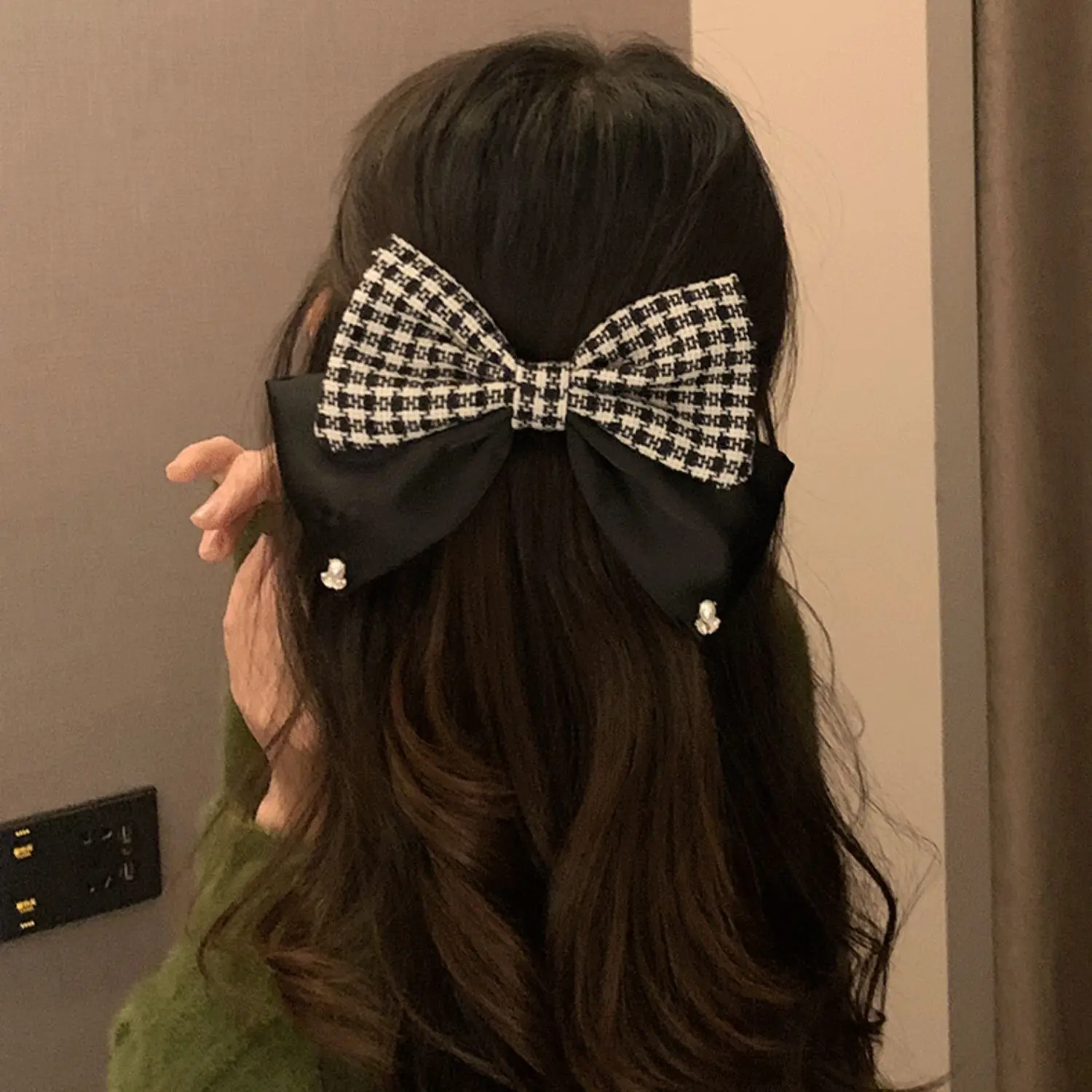 

Qianniao Grid Bow Hair Clip, New Spring Clip, Retro Elegant Hair Accessories, High-end Feeling Hair Clip