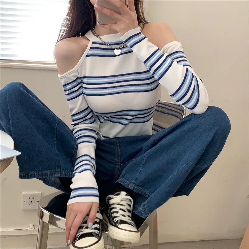 Blue Stripes Women Neck Hanging Off spalla maglione lavorato a maglia a maniche lunghe mostra figura sottile top in maglieria alla moda di alta