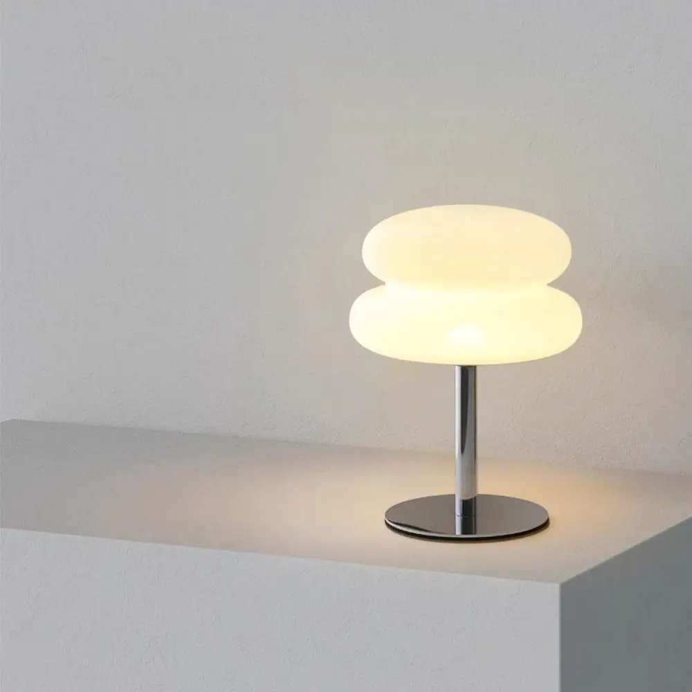 توفير الطاقة البلاستيك LED الجدول مصباح USB التوصيل كريم اللون معكرون الجدول مصباح ثلاثي الألوان يعتم مصباح لتهيئة الجو دراسة