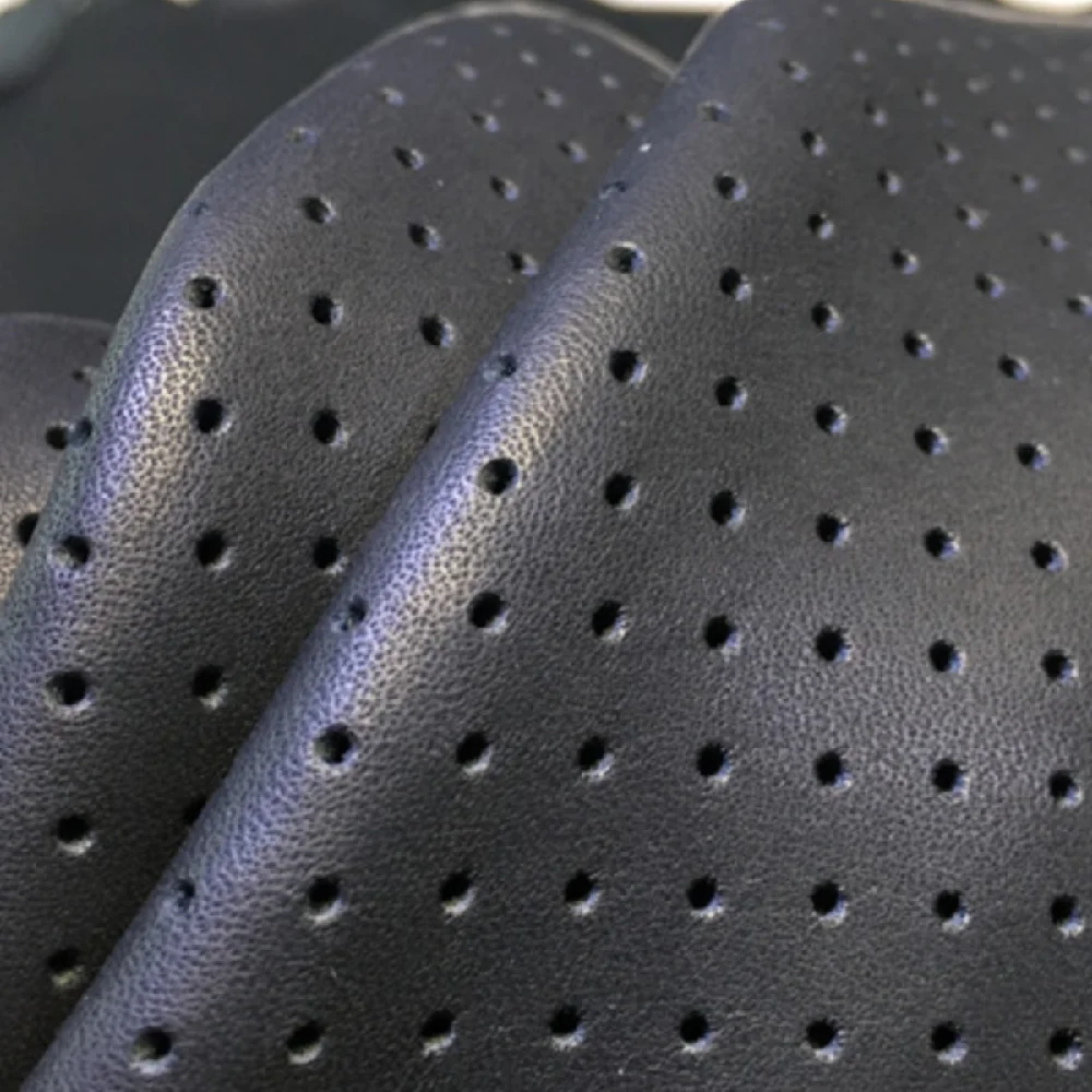 Black full grain punched first layer cowhide Steering wheel cover HandmadediyLeather Thickness1.8mm