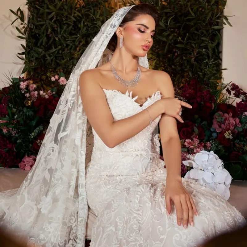 Robes de mariée avec des Appliques blanches ivoire, décalcomanies en cristal scintillant, jupe bouffante, longue queue de poisson, robe de mariée