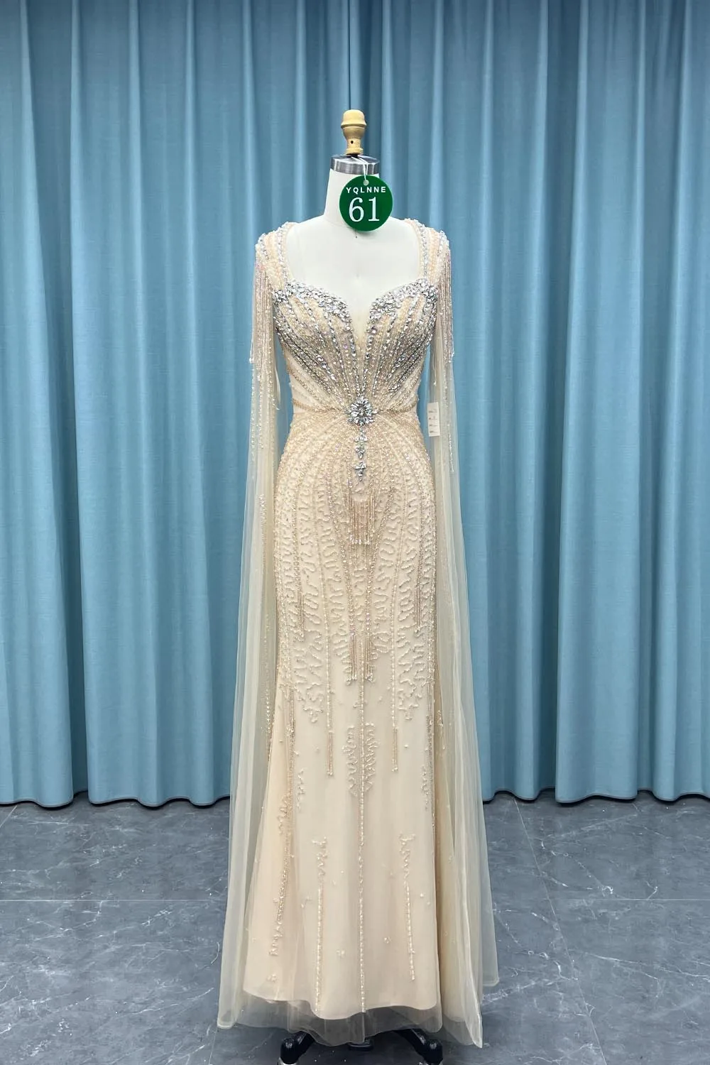 YQLNNE 061 vestidos de noche de sirena con cuentas de cristales champán mangas largas vestido de fiesta de noche de desfile de tul