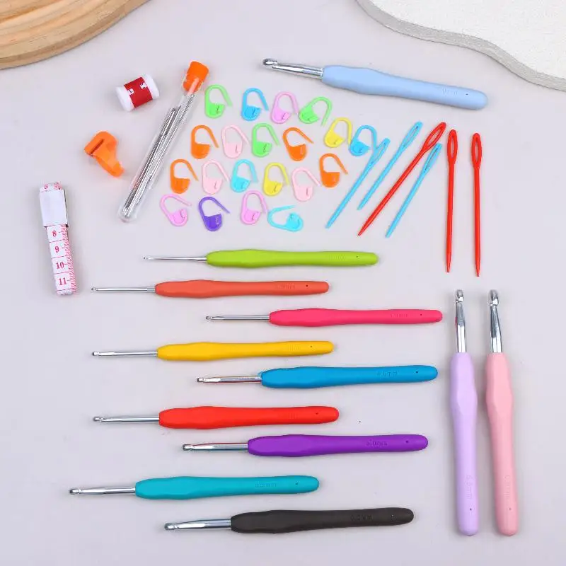 Tragbares Häkelnadel-Set, mehrfarbige Stricknadeln mit Aufbewahrungstasche, Werkzeugset zum Weben für DIY-Strick-, Näh- und Bastelprojekte. – Detail 4