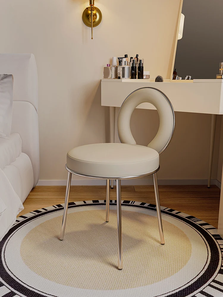 Bedroom cream style makeup stool, luxurious and luxurious, dressing table, round stool, minimalist backrest, chair designer