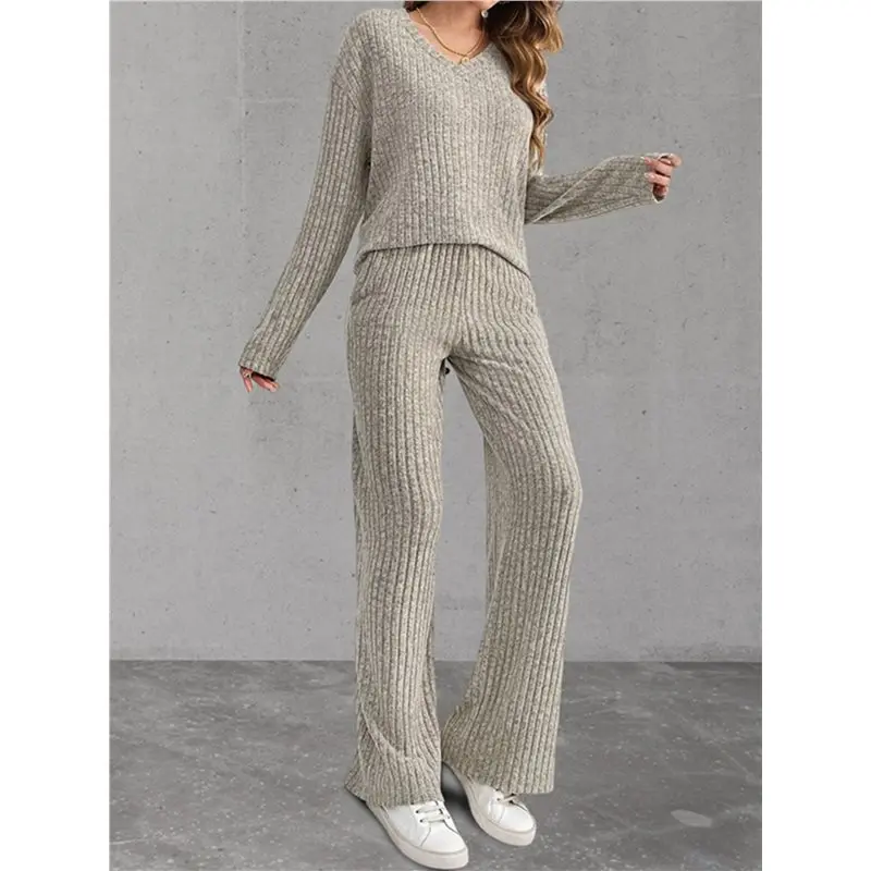 ชุดลำลองสองชิ้นสำหรับผู้หญิง ผ้าริบเนื้อนุ่ม สไตล์แฟชั่น สำหรับฤดูใบไม้ร่วง/ฤดูหนาว เหมาะสำหรับใส่ที่บ้าน