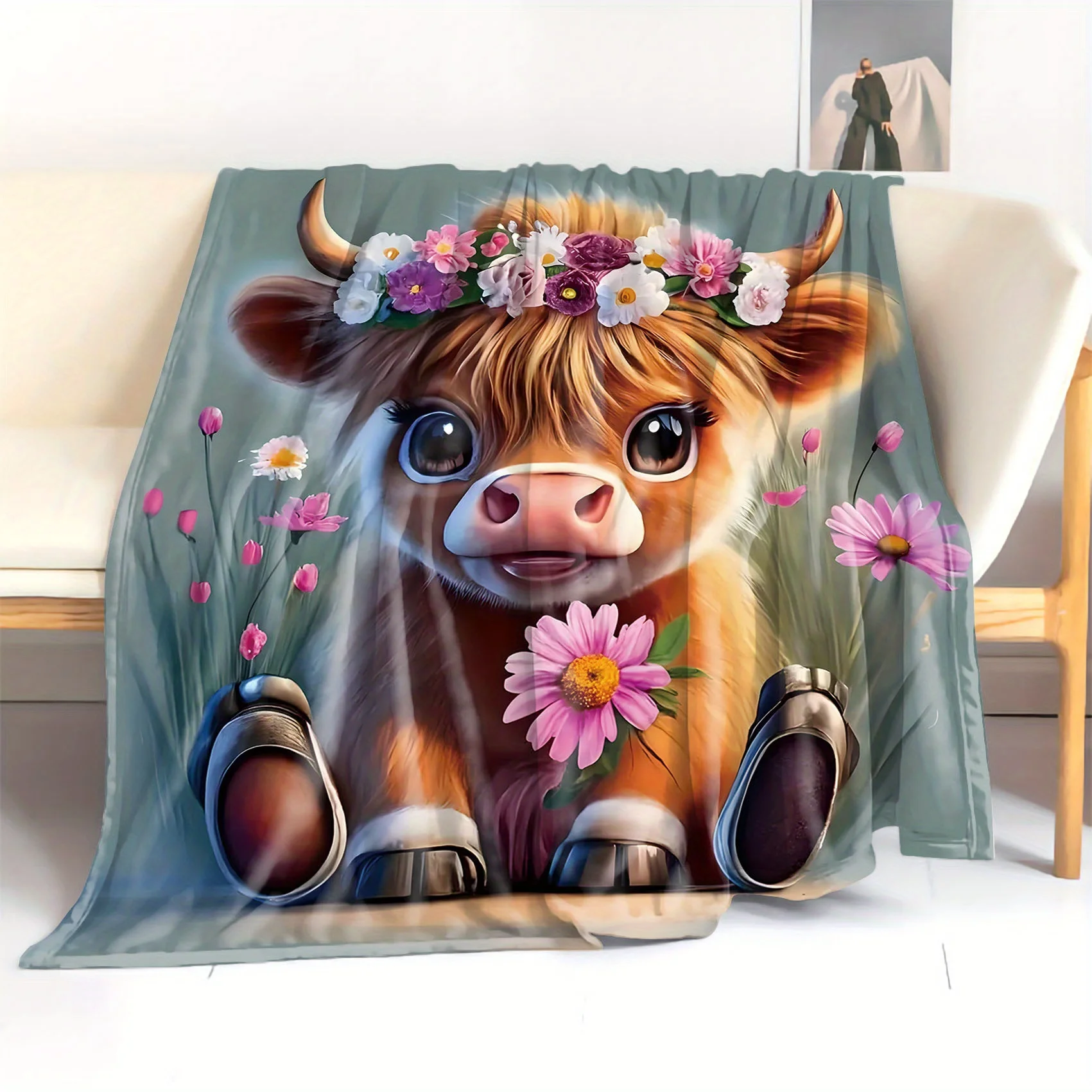Cozy Highland Cow & Wreath Print Flannel Throw Blanket , Warm for Couch, Bed, Office, Camping, Plush Blanket