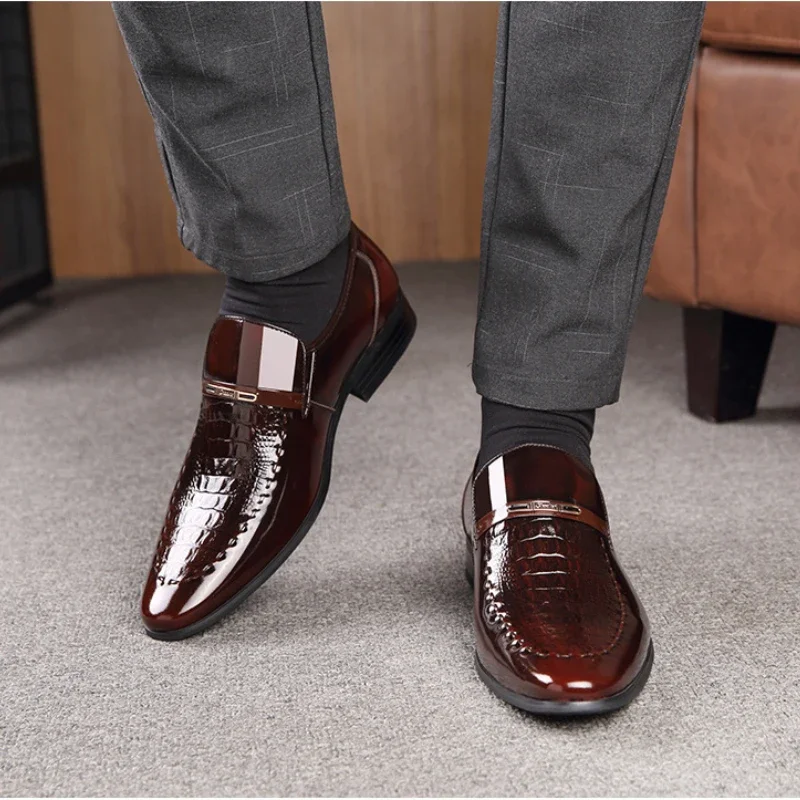 Men Leather Shoes Patent Leather Business Shoes Pointed Toe Platform Work Men Loafers New In Plus Size Zapatos De Vestir Hombre