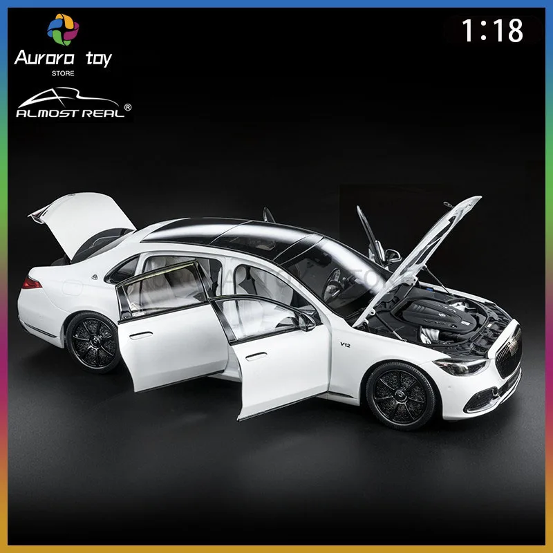 新登場！ほぼ実物そっくりのメルセデス・マイバッハSクラス「ダークナイト」シリーズ 1/18スケール 合金製シミュレーションカーモデル コレクション カスタムギフト