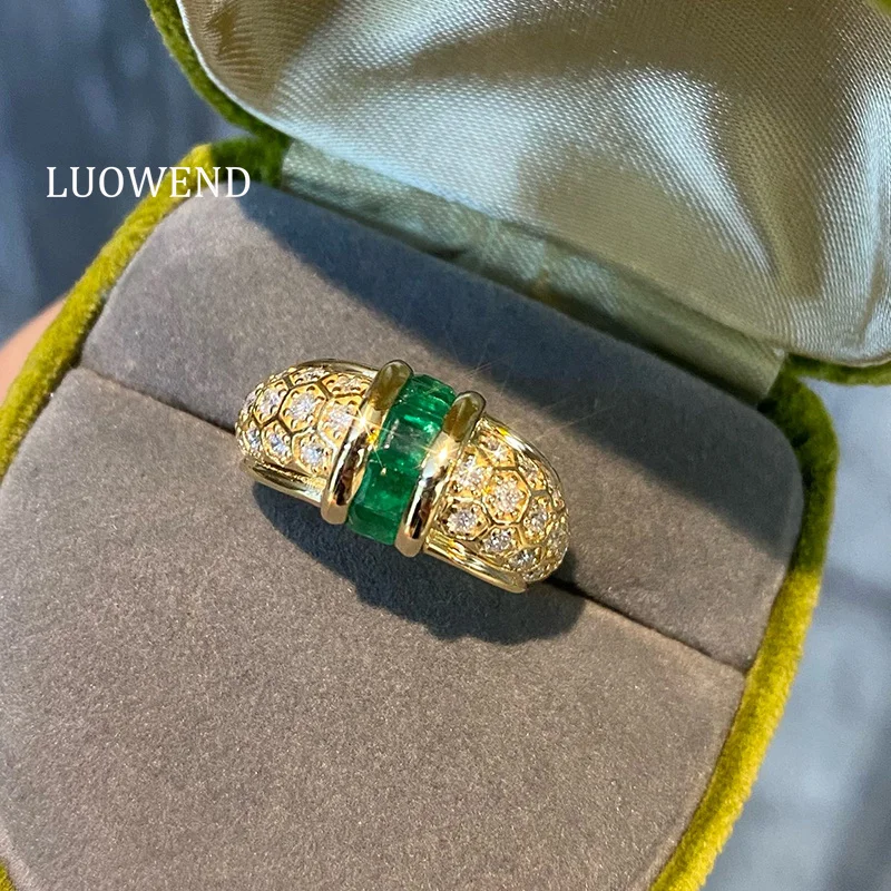 

LUOWEND 100% 18K Yellow Gold Rings Vintage Style Luxury Diamond Natural Emerald Cocktail Ring for Women High Party Jewelry