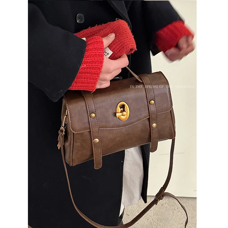Retro Large Capacity Crossbody Bag For Women 2024 Fashion Portable Small Square Bags Textured Versatile Commuter Shoulder Pack