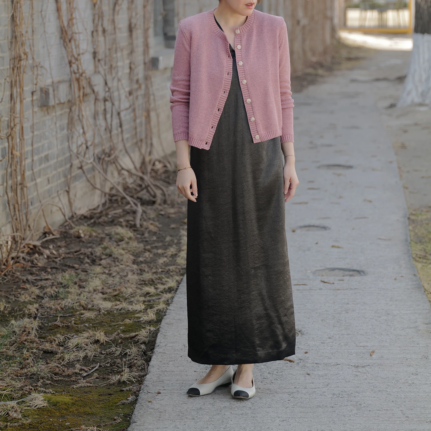 

Paris Rose Pink Simple round Ne Single Button Knitted Sweater Mixed Color Cotton Knitwear Spring Faion Ladies' Cardigan