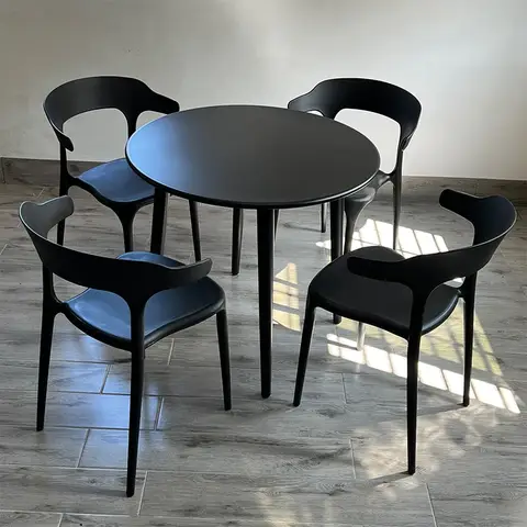 미적인 블랙 다리 금속 원형 테이블, 소형 캠핑 아파트 커피 테이블, 미니멀리스트 입구 홀 가구