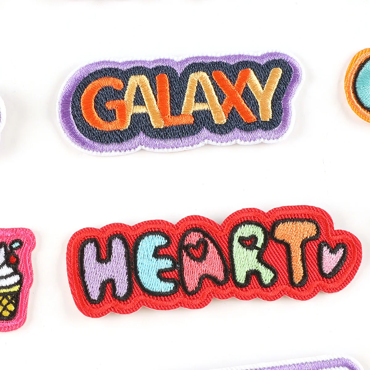Letter Cute Small Iron On Patches For Clothes Embroidered Stickers Naszywka Diy Thermoadhesive Kids Baby Fabric Sewing Parches