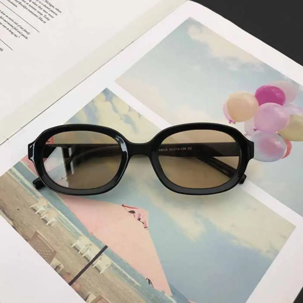 Korean Travel Retro Sunglasses Sun-Protective UV400 Protection Driving Glasses Eyewear Black Shades Glasses for Women Man
