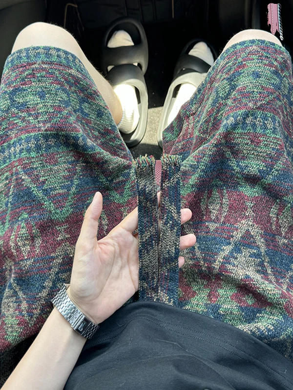 

Мужские летние винтажные этнические брюки-шорты American Style из плотного трикотажа, прямого кроя, с эффектом потертости, длиной до колена