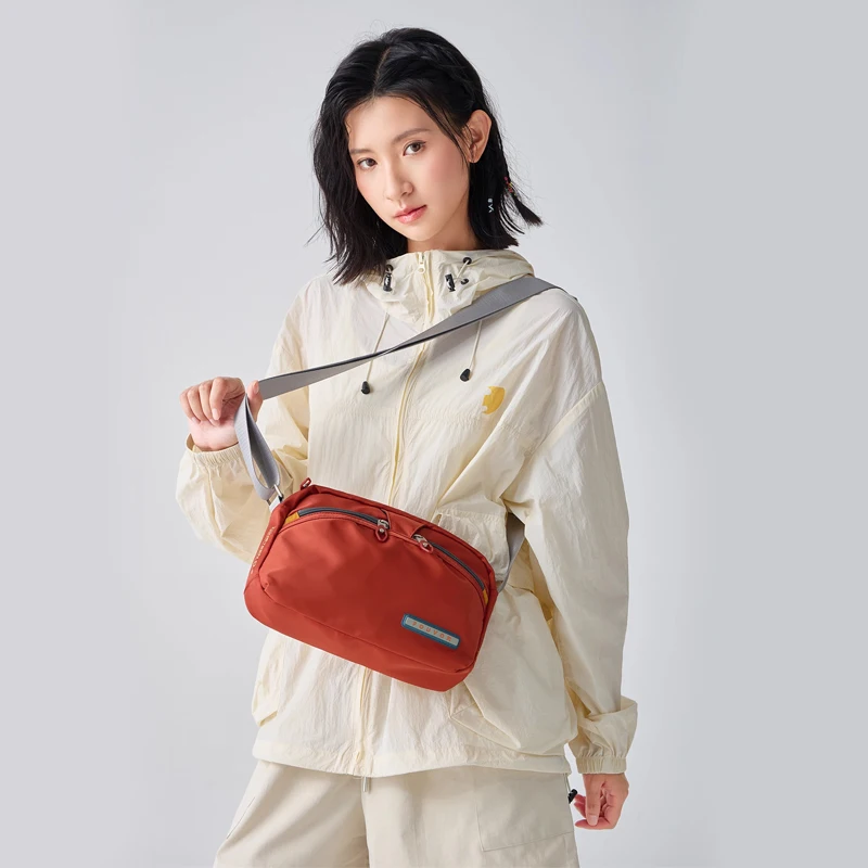 Fouvor حقيبة كروس نسائية 2025 جديدة خفيفة الوزن مقاومة للبقع حقائب ركاب مدمجة سهلة التنظيف حقائب كتف صغيرة 2587-06