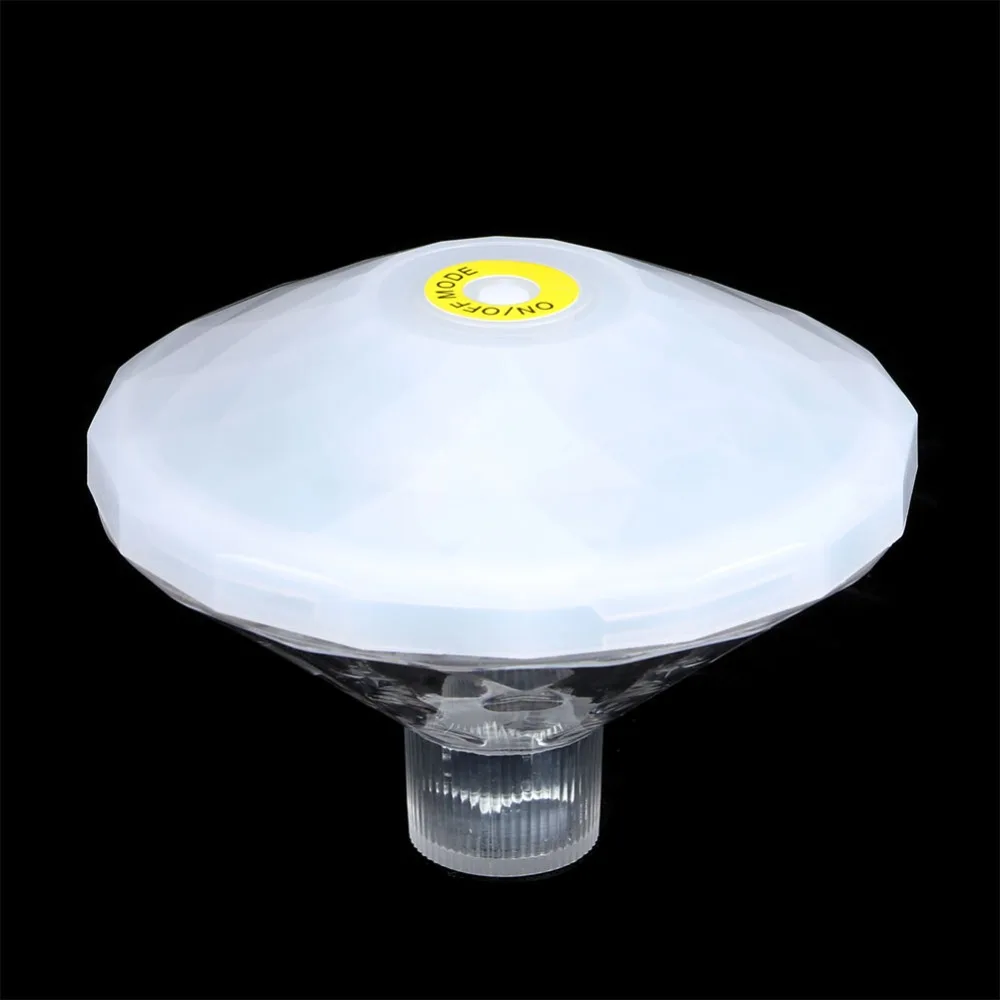 Waterproof Pool Light Battery Operated Color Changing Pool Lamp Diamond Shaped Floating Design LED Bath Light Outdoor Garden