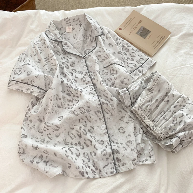 High Quality Spring Summer Women's Pajama Set Light Gray Leopard Print Sleepwear Homewear Short-sleeved 2 Piece Pajamas Set