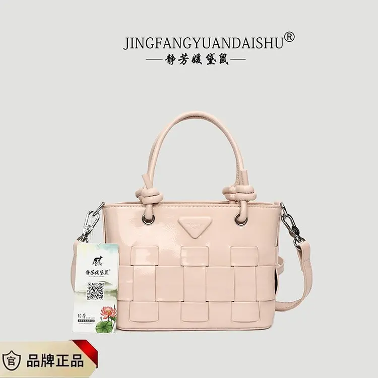 

Элегантная практичная сумка для подгузников для женщин, роскошная кожаная сумка через плечо, дизайнерская винтажная сумка-тоут, минималистичный стиль, большая вместимость