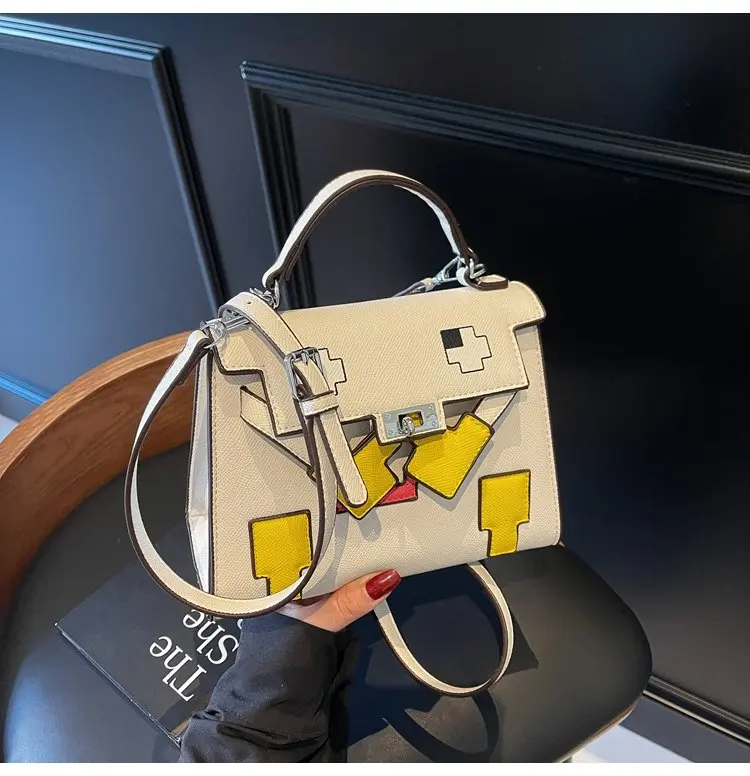 

Fashion 2025 Magnetic Clasp Handbag - Small Khaki/Brown Square Purse, Versatile Women's Shoulder Bag for Daily Office Travel
