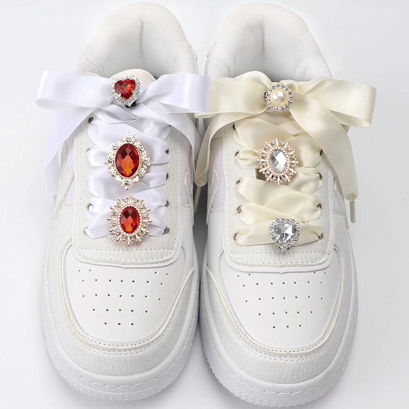 1PC Diamond Shoelaces Decoration Shiny Rhinestones Buckle Luxurious Shoes Accessories Plastic Shoe Charms Design for AF1 Sneaker