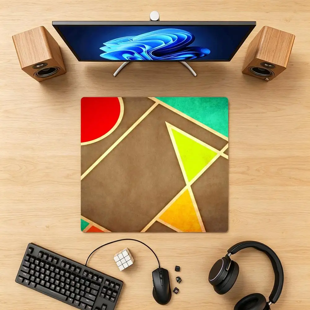 Geometric Pattern Gaming Mouse Pad, Stitched Edge Non‑Slip Large Desk Mat for Gaming & Office
