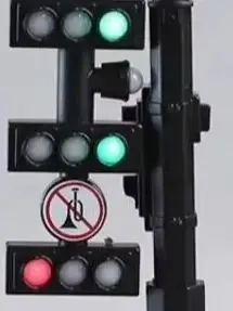 

1Pcs Lamp Block Brick City Street View Parts Safety Dducation Traffic Light Toy Signpost Barrier Speed Indicator Warning Gifts