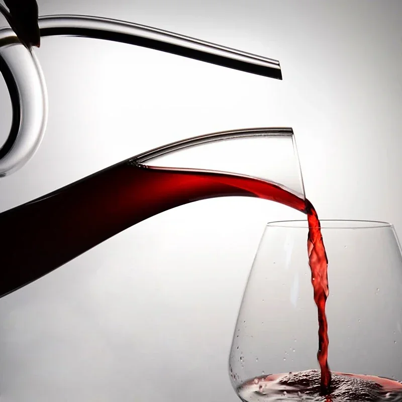 1500ML High Grade Decanter Handmade Crystal Glass Swan Spiral Decanter Wine Separator Champagne Whisky Brandy Wine Bottle Gift