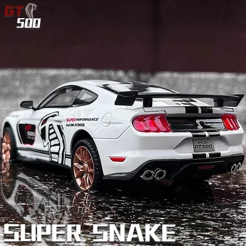 1:32 Mustang GT500 Auto sportiva Modello di auto in lega Suono e luce Tirare indietro Giocattolo per bambini da collezione Regalo di compleanno