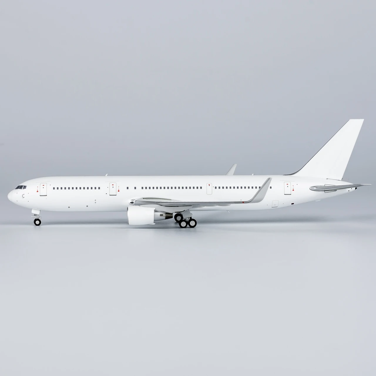 Em branco Diecast Aircraft Jet Model, presente avião colecionável, NG Modelo 1:400 Boeing B767-300 PW4000 Motores, 17005 Liga