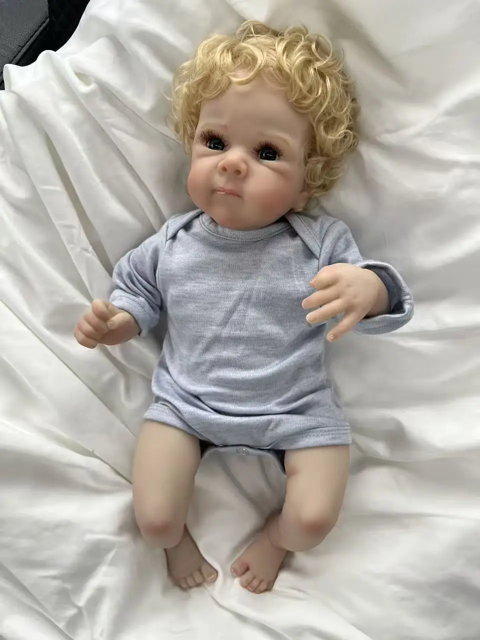 18 pollici Reborn Baby Doll Bettie con capelli biondi e ciglia Corpo morbido Vita reale Bambole neonato Muñecas Bebes Regali Reborn
