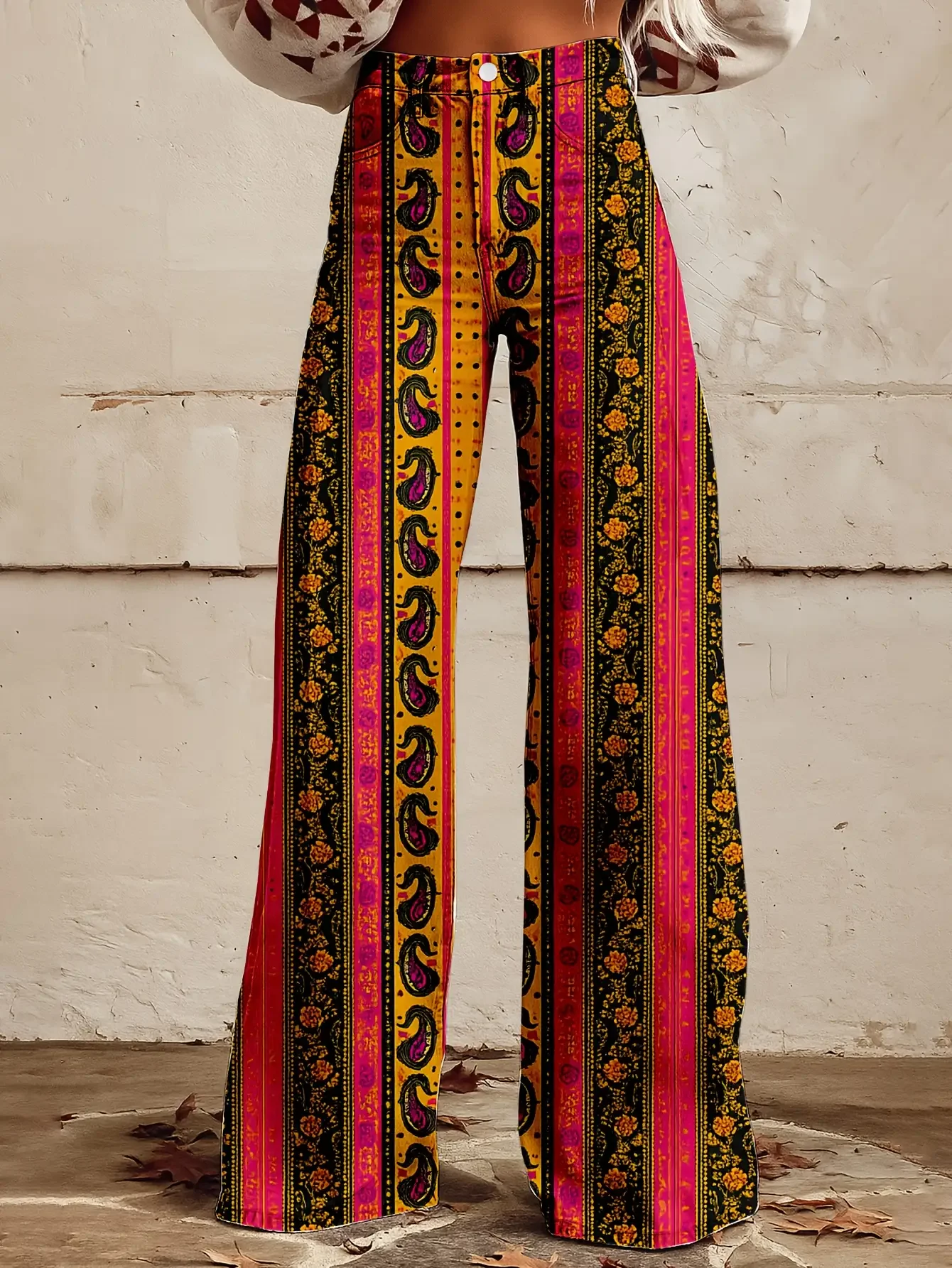 

Fashionable and casual tropical rainforest printed loose trumpet imitation jeans.2026