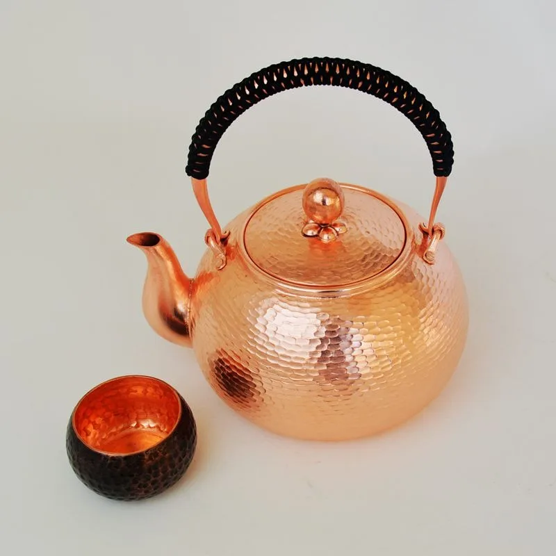 Hammered Red Copper Kettle With Wrapped Handle Hand Forged Large Capacity Copper Boiling Water Teapot For Home Tea Making