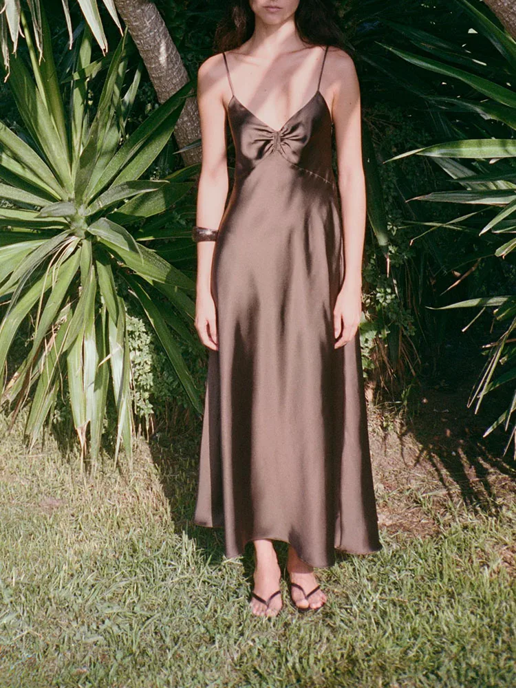 

Fall 2025 New Arrival Women's Faionable Midi Dr Silk Satin Texture Pleated Gown Svel Evening Gown Pure Color