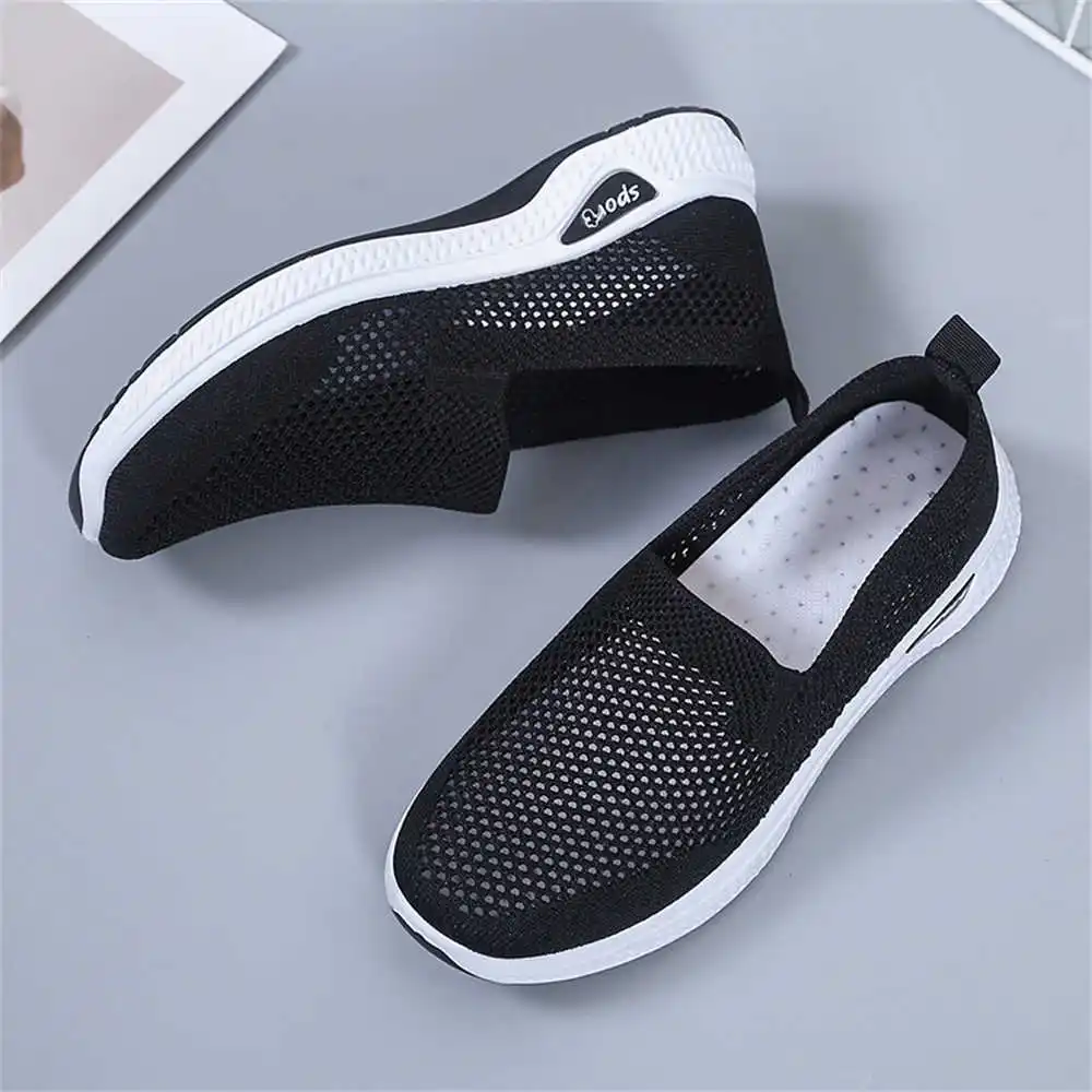 Bas noir femmes marque célèbre baskets Mules bottes argentées taille 47 chaussures sport pied large joli Snaeker visiteurs Tenis
