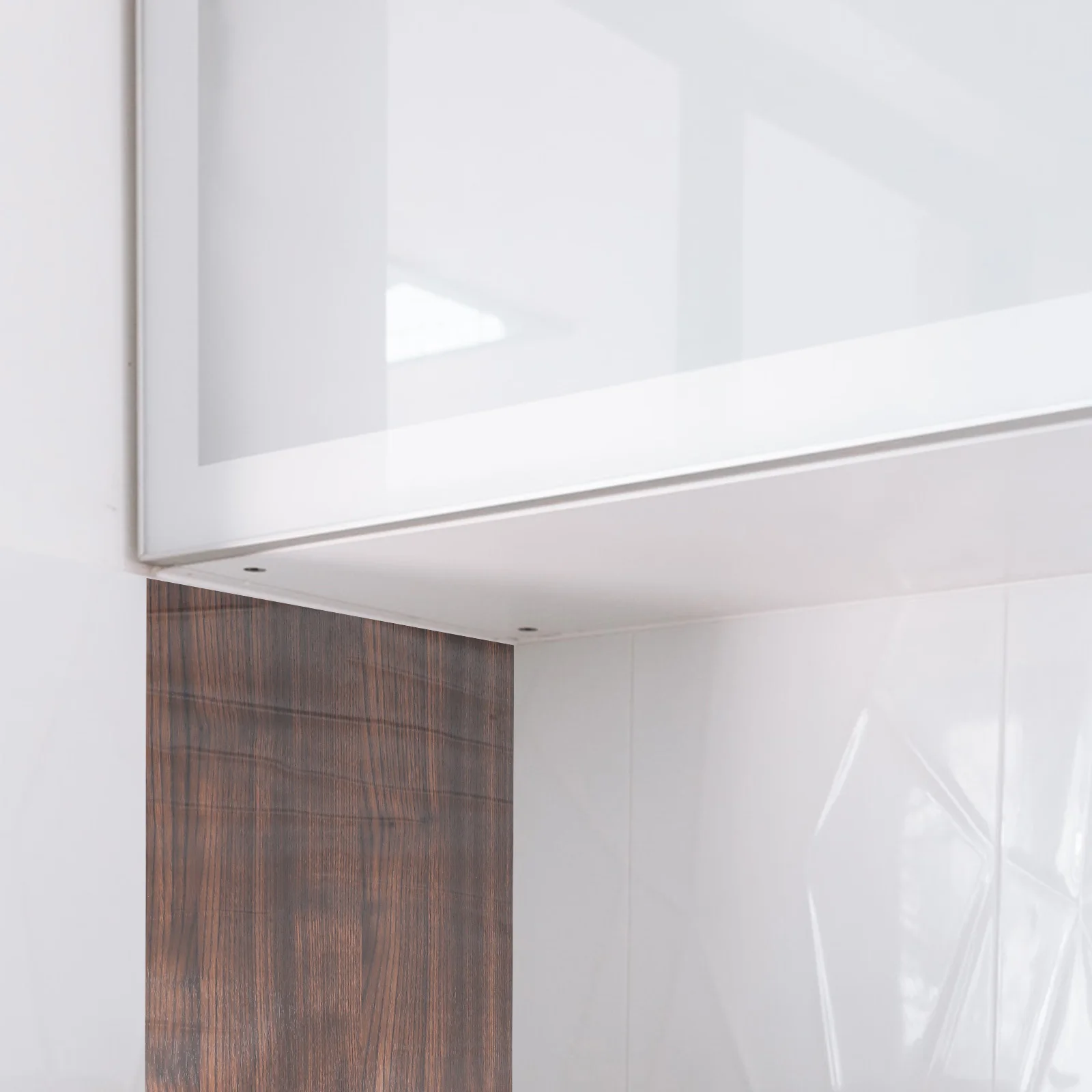 

Waterproof Self-Adhesive Wood Grain PVC Sticker for Furniture Renovation Peel and Stick Decal for Cabinets Shelves Wardrobe