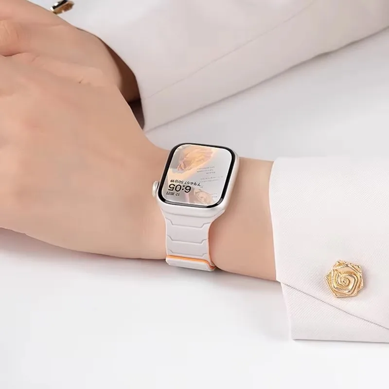 Магнитные ремешки для Apple Watch Band 45 мм 44 мм 40 мм 42 мм 46 мм 41 мм 49 мм 38 мм Силиконовый браслет IWatch Series 10 SE 9 8 7 Ultra 2