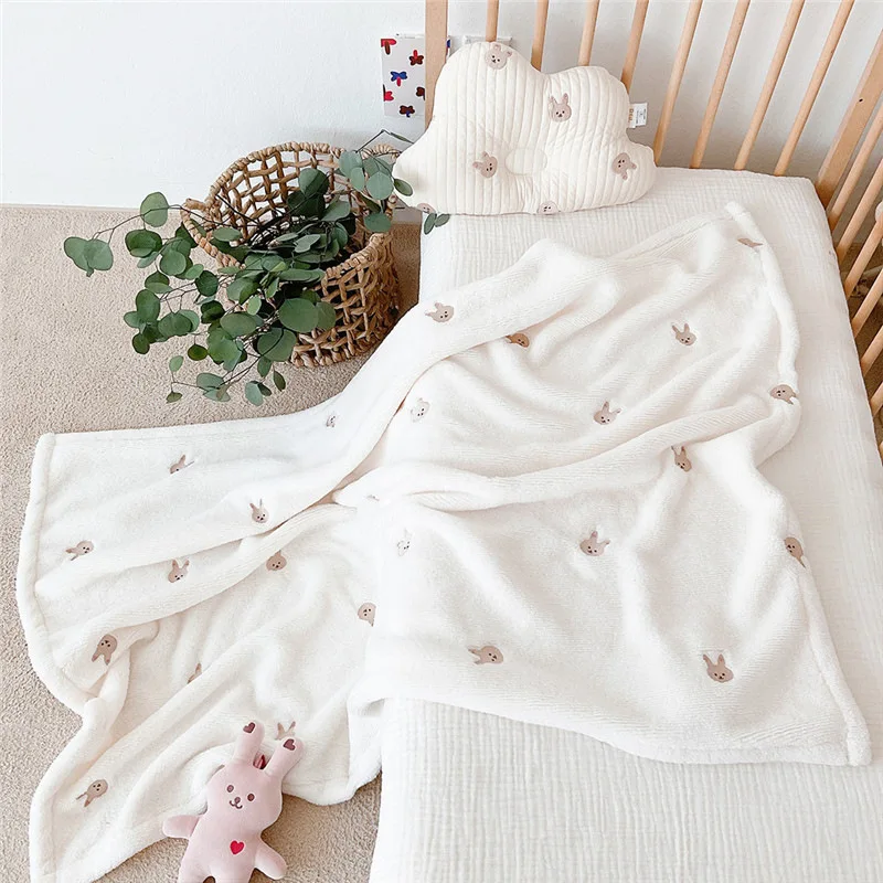 Custom Name Baby Fleece Blanket Hugging Quilt Baby Out Stroller Blanket Children's Embroidery Autumn and Winter Nap Blanket