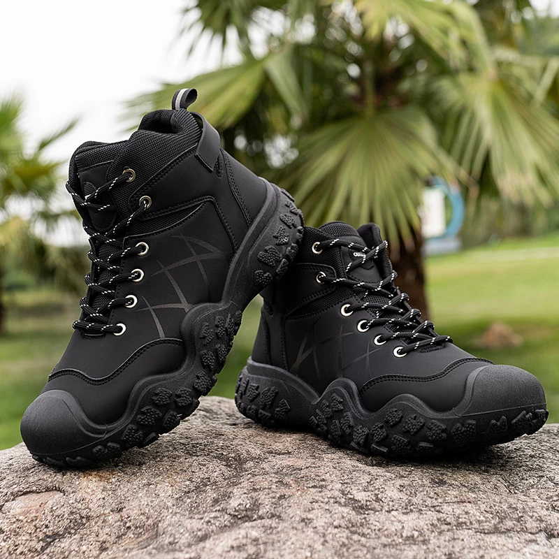 Klassische Herrenstiefel mit hohem Schaft, strapazierfähige Sohle, weiches Obermaterial, klassisch und modisch, geeignet zum Wandern und für Outdoor-Aktivitäten. – Detail 8