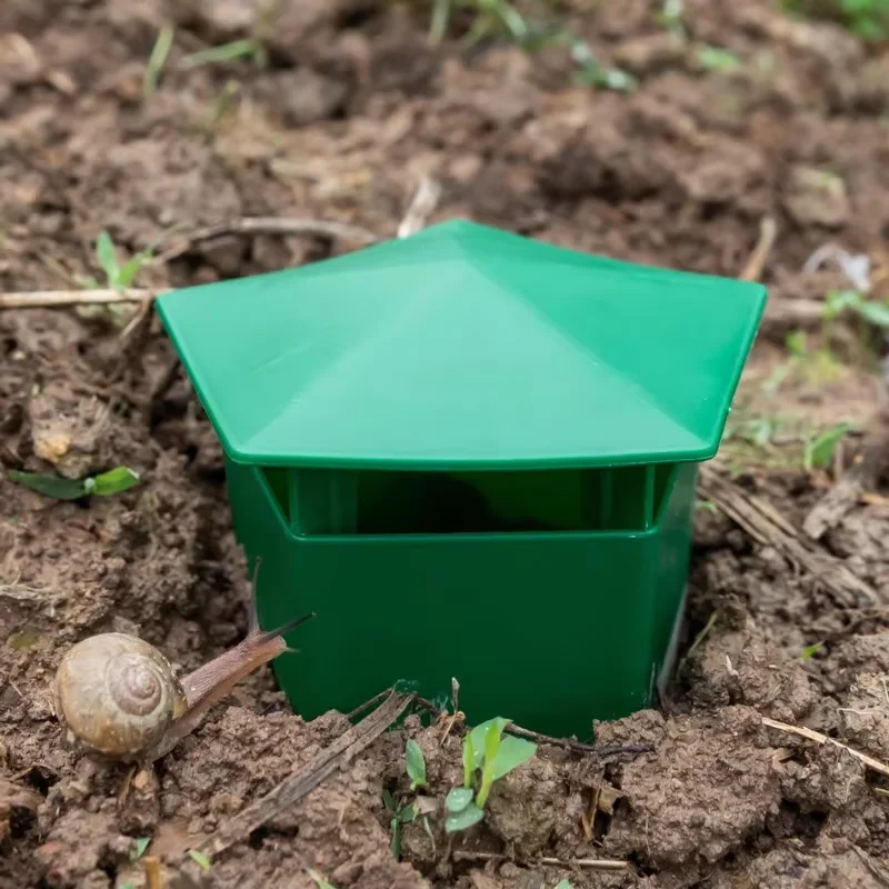 Pentagonal Snail Traps for Vegetable Gardens & Succulents Plastic Slug Traps Physical Insect Control for Home Garden image 5