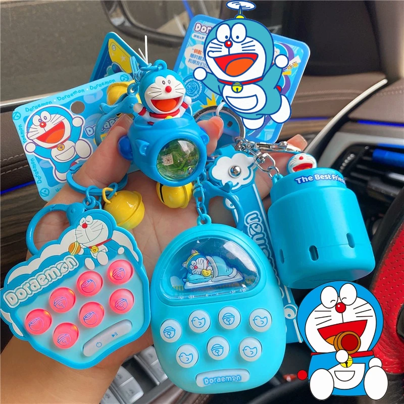 Doraemon sleutelhanger hanger ruimteschip omgevingslicht gopher machine sleutelhanger cartoon sieraden decoraties kawaii auto sleutelhanger charme