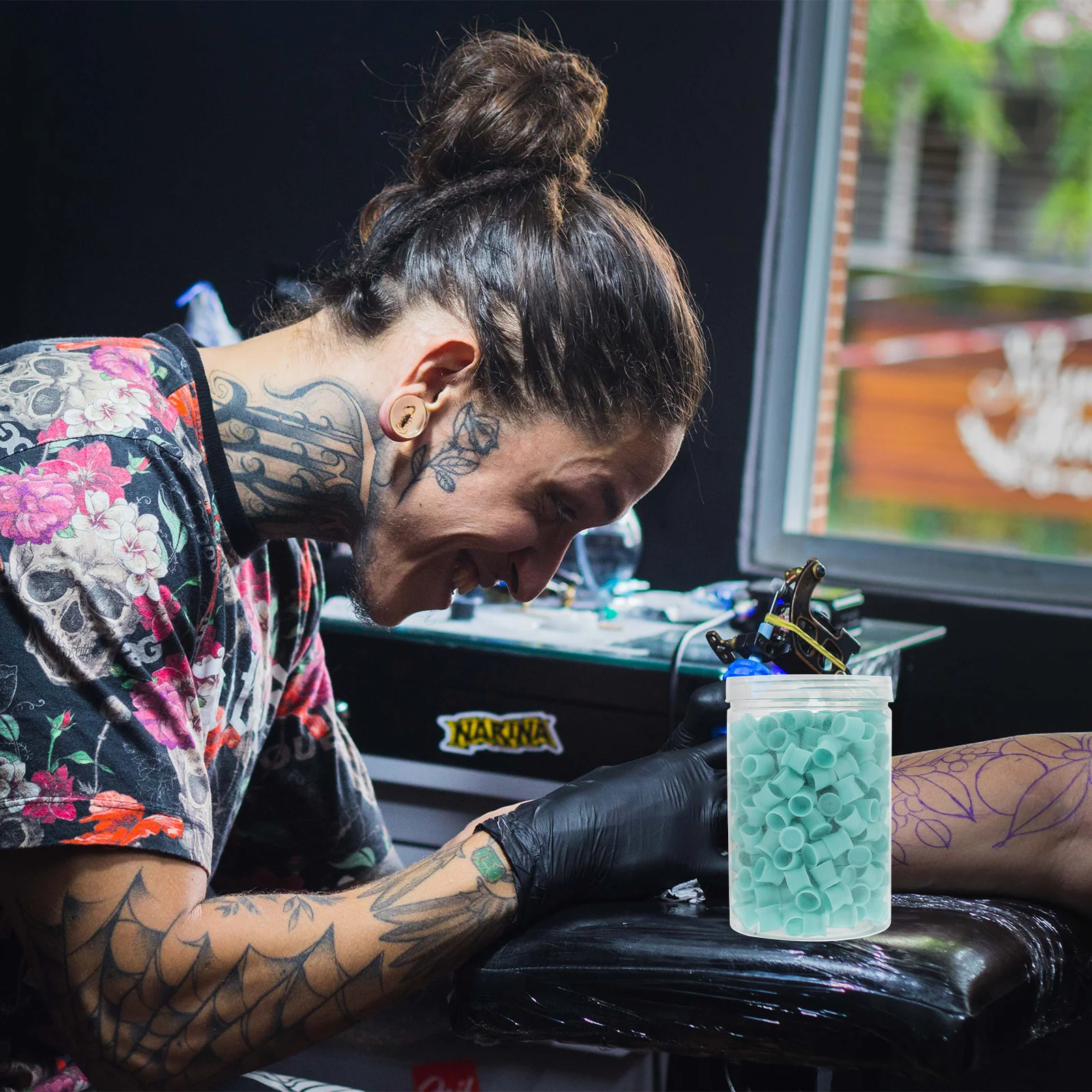 

300Pcs Silicone Pigment Cups Disposable Tattoo Ink Containers for Microblading Salon DIY Use Tattoos Supplies Tattoos Cups