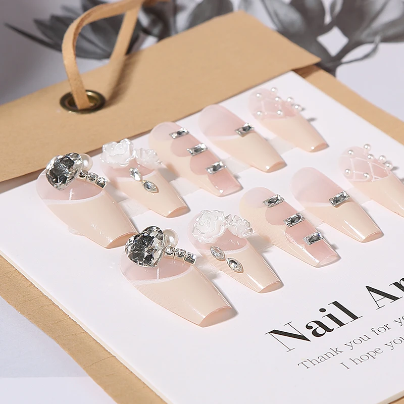تابوت باليه مصنوع يدويًا أظافر مضبوطة ، تصميم حجر الراين واللؤلؤ ، أطراف أظافر زائفة مع ملصق جيلي ، فاخرة ، كاميليا ، 10 ~