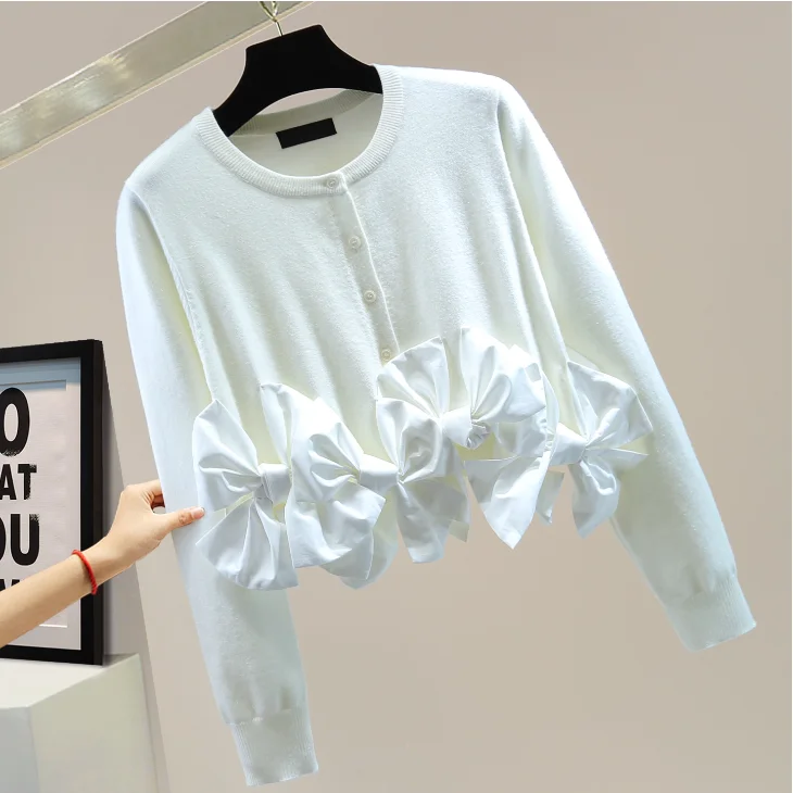 Cardigan lavorato a maglia a maniche lunghe con scollo tondo con fiocco resistente, cappotto maglione blu corto a vita alta dimagrante stile coreano autunno 2025