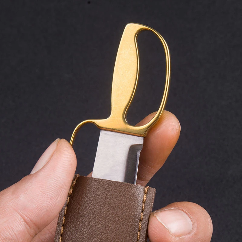 1pc Portable Stainless Steel Mini Pocket Knife,EDC Wing Chun Small Knife,Used to Open the Box, A Special Gift and Collectible