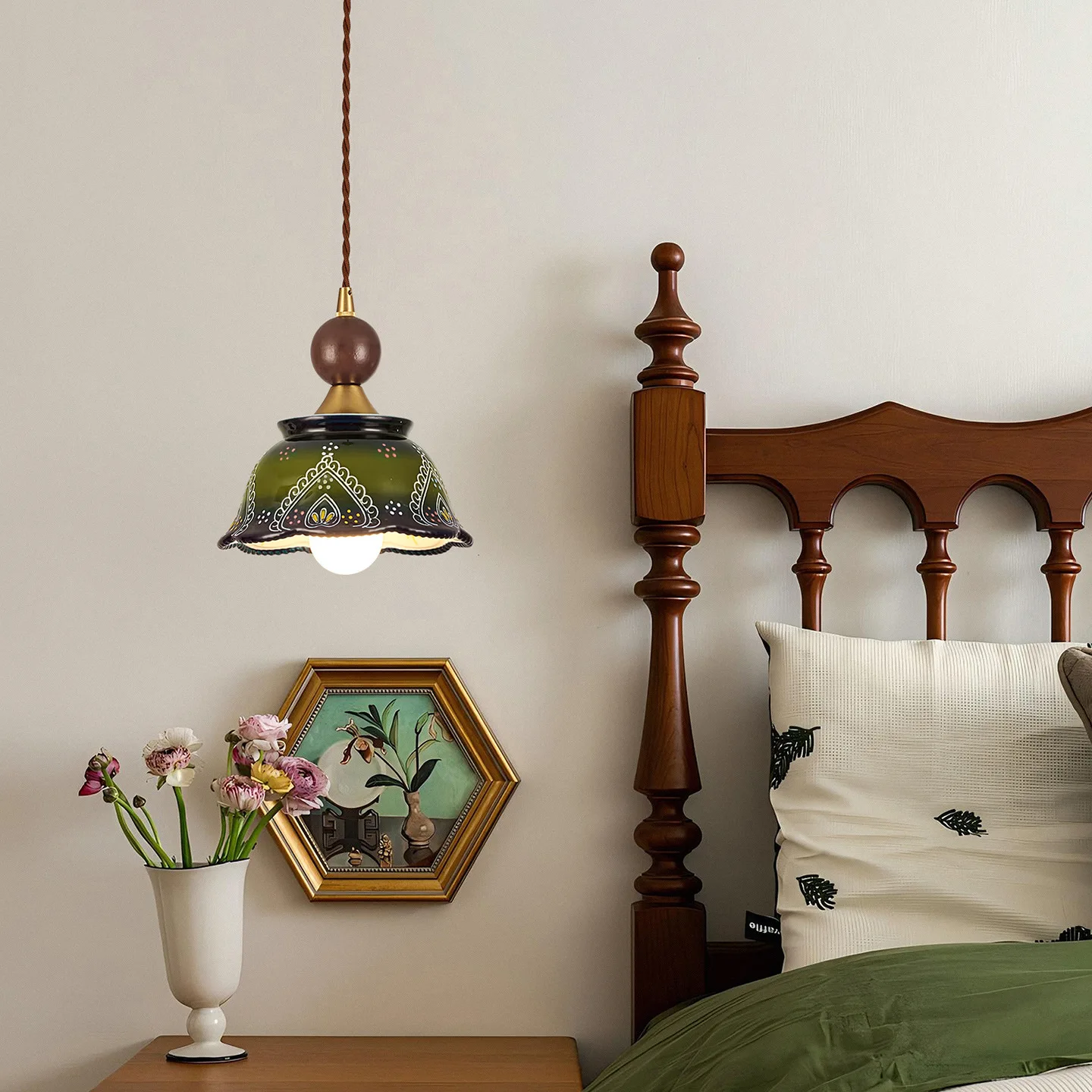 European Retro LED Wrought Iron Ceramic Chandelier Living Room Dining Room Corridor Bedroom Bedside Lamp Atmosphere Lighting