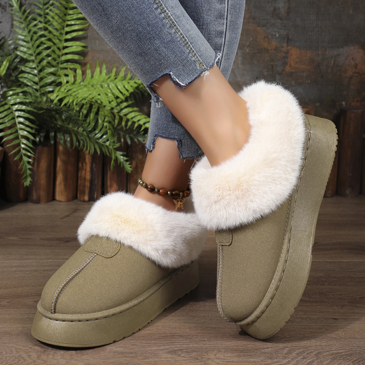 Winter Warm Thicken Plush Cotton Slippers Women Platform Boots Flat Ankle Boots Black Fur Slippers Woman Faux Suede Fluffy Shoes