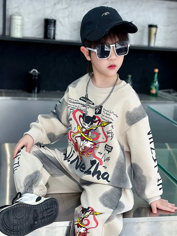 

Крутой комплект уличной одежды: худи и брюки для мальчиков, модный двухкомпонентный костюм, удлиненная кофта для осени и весны