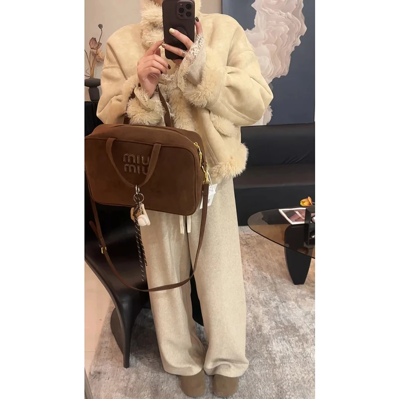 Korean Style Female Lamb Fur Coats Short Design Thick Warm Faux Fur Patchwork Women's Turtleneck Jacket Good Quality Outwear